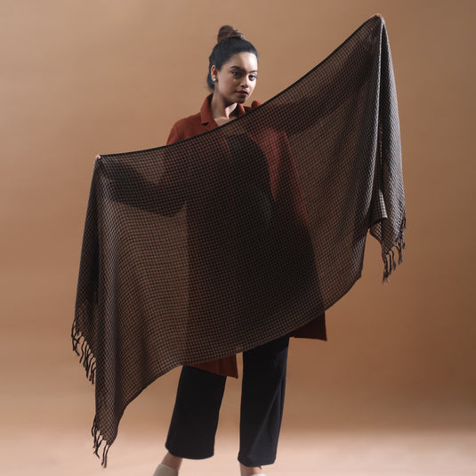 WOOLEN STOLE