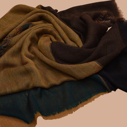 WOOLEN STOLE