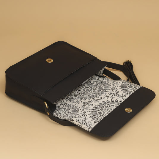SHOULDER BAG