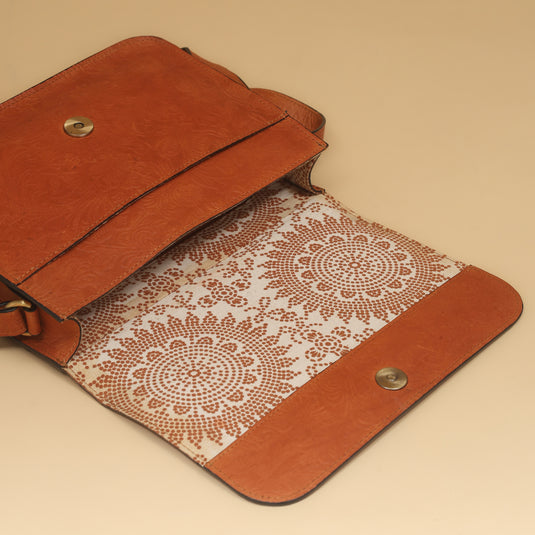 SHOULDER BAG