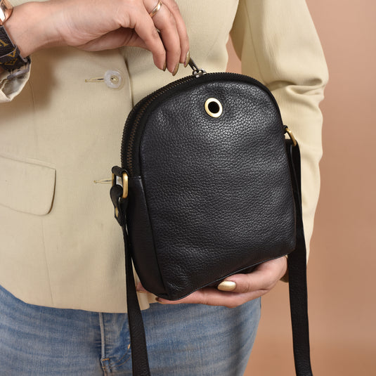 CROSS BODY BAG