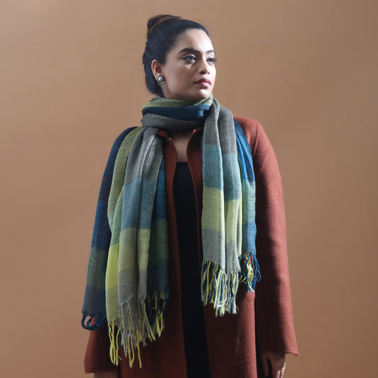 WOOLEN STOLE